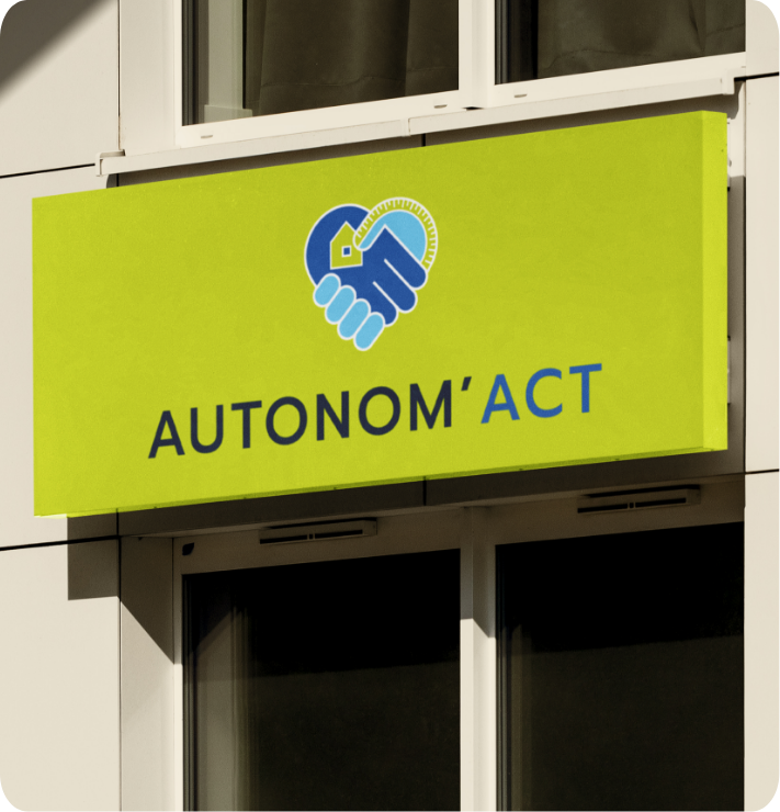 autonom act amenagement logement logo enseigne