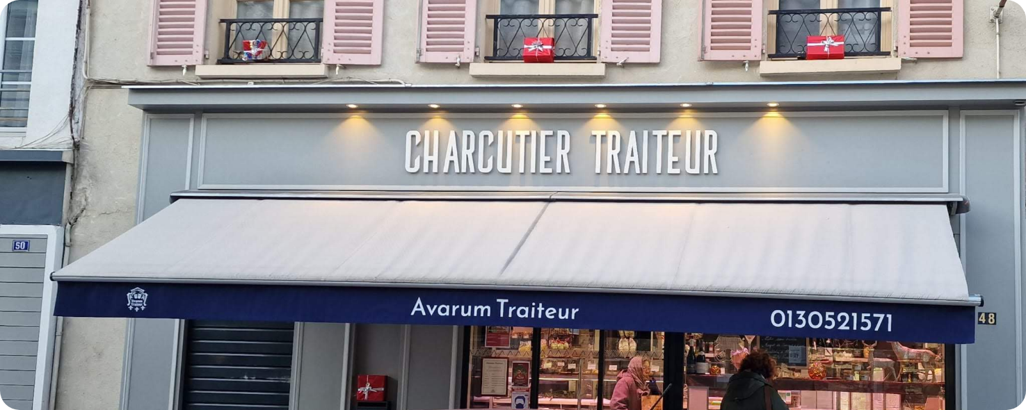 avarum traiteur enseigne